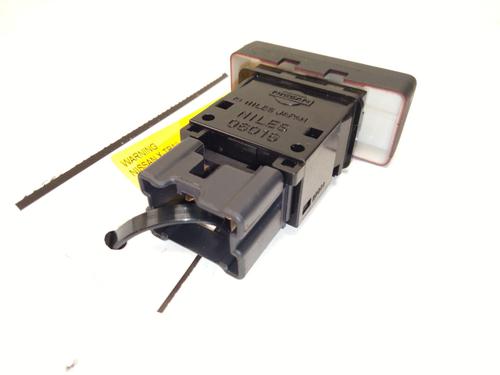 Warning switch NISSAN X-TRAIL II (T31) 2.0 dCi | BP23206406I22 