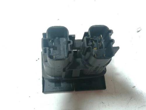 Used Warning switch FORD MONDEO III (B5Y) [2000-2007]  15050748