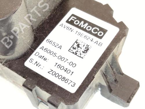 Heater resistor FORD KUGA II (DM2) 2.0 TDCi | BP30832940M108