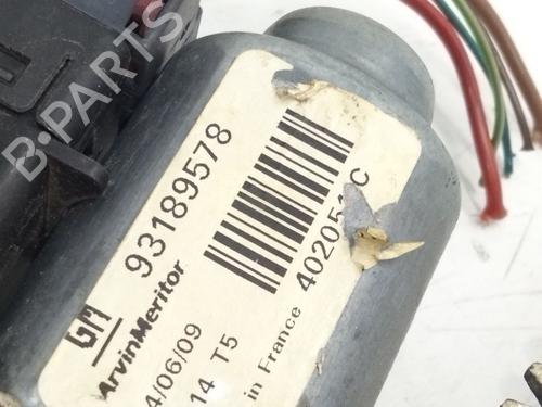 Front right window mechanism OPEL MERIVA A MPV (X03) 1.3 CDTI (E75) | BP17494054C23 