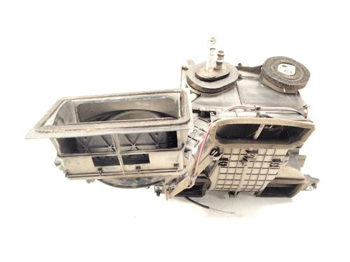 Used Heater matrix box RENAULT KANGOO / GRAND KANGOO II (KW0/1_) [2008-2025]  21783899