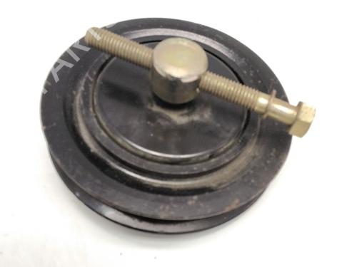 Used Pulley NISSAN PICK UP (D22) 2.4 i 4WD (133 hp) 25226630