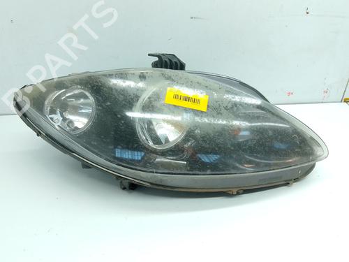Used Right headlight Right headlight SEAT LEON (1P1) 1.4 16V (86 hp) 35791358 35791358