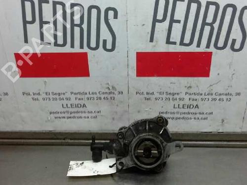Used Vacuum pump NISSAN INTERSTAR Van (X70) [2002-2025]  1620893