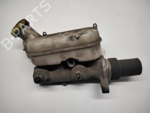 Used Brake master cylinder CHRYSLER VOYAGER IV (RG, RS) 2.5 CRD (120 hp) 1618777