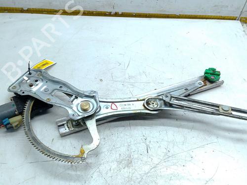 Rudehejsemekanisme Højre foran MERCEDES-BENZ M-CLASS (W163) ML 270 CDI (163.113) (163 hp) 30205500