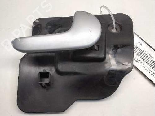 Høyre foran invendig håndtak OPEL MERIVA A MPV (X03) [2003-2010]  8168053