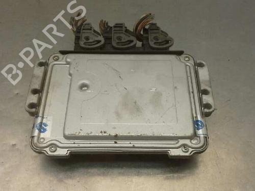 Engine control unit (ECU) RENAULT MEGANE II Estate (KM0/1_) 1.9 dCi (KMRG, KM1G, KM0G, KM2C) | BP7304199M57 