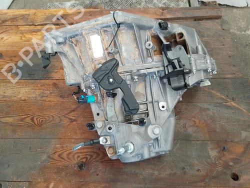 Gearbox NISSAN QASHQAI I (J10, NJ10) 2.0 dCi | BP29310067M3 