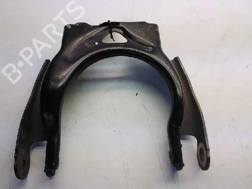 Used Right front suspension arm PEUGEOT 407 SW (6E_, 6D_) [2004-2011]  17056039