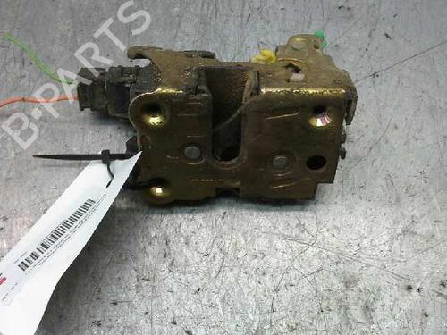 Used Front right lock NISSAN INTERSTAR Van (X70) [2002-2025]  1263357