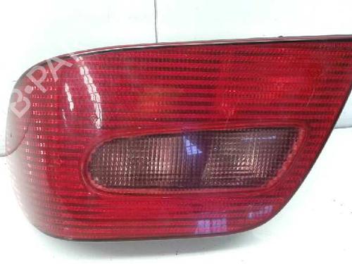 Used Right taillight CITROËN XSARA (N1) 1.6 16V (109 hp) 8074961