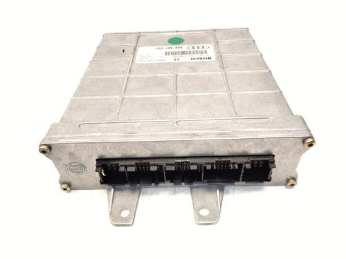 engine-control-unit-ecu-audi-a4-b5-8d2-1994-1995-1996-1997-1998-1999-2000-2001-31952646 main image