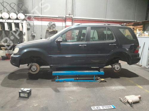 Brugte MERCEDES-BENZ M-CLASS (W163)  ML 270 CDI (163.113)  4995244