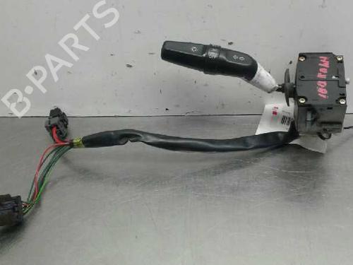 Headlight switch HYUNDAI SONATA III (Y-3) 2.0 i 16V (125 hp) 2434378