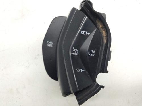 Used Steering wheel controls Steering wheel controls 35807101 35807101