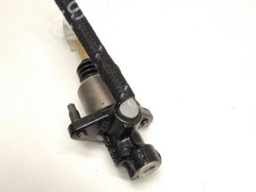 Used Clutch slave cylinder VW GOLF IV (1J1) 1.9 TDI (110 hp) 18570877