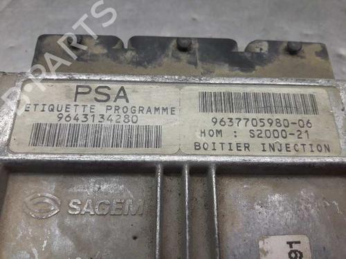 Engine control unit (ECU) CITROËN SAXO (S0, S1) 1.4 VTS | BP151717M57 