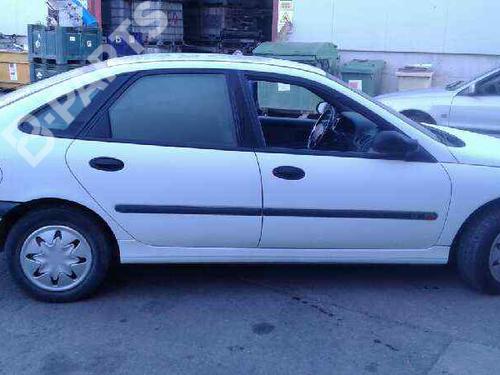 Rear left exterior door handle RENAULT LAGUNA I (B56_, 556_) 1.8 (B56S/T/0) | BP8323099C130  - Image 15