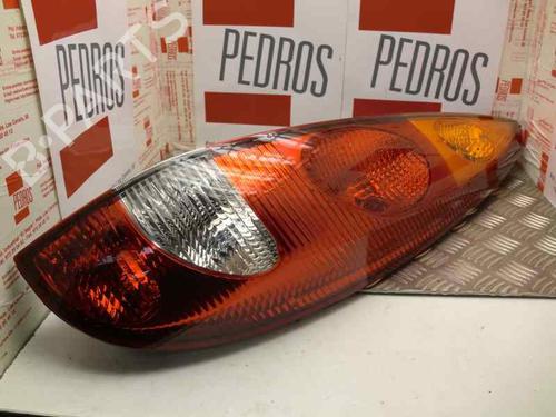 Used Right taillight NISSAN ALMERA TINO (V10) 2.2 dCi (115 hp) 1264011