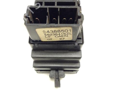Headlight switch PEUGEOT PARTNER MPV (5_, G_) | BP6572445I24 - Image 2