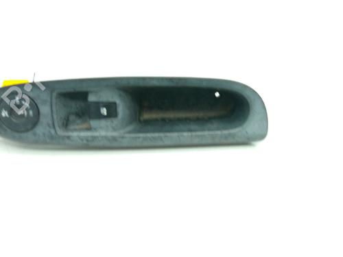 Used Right front window switch Right front window switch RENAULT CLIO II (BB_, CB_) 1.2 16V (BB05, BB0W, BB11, BB27, BB2T, BB2U, BB2V, CB05,... (75 hp) 36447719 36447719