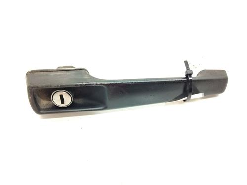 Used Front left exterior door handle MERCEDES-BENZ MB Van (W631) D (631.332, 631.342) (75 hp) 17493810