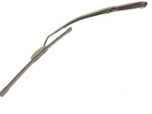 Used Front windshield wiper arm HYUNDAI TUCSON (TL, TLE) 2.0 CRDi (136 hp) 22738055