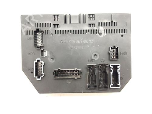 Fuse box MERCEDES-BENZ S-CLASS (W221, V221) S 320 CDI 4-matic (221.080, 221.180) | BP18243387E1 