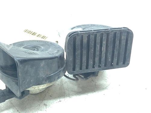 Horn FORD KUGA II (DM2) 2.0 TDCi (120 hp) 30872356