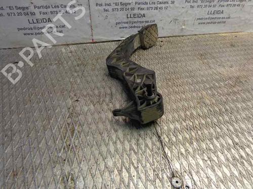 Used Clutch pedal AUDI A3 (8P1) 2.0 TDI 16V (140 hp) 8775765