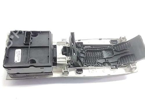 Hand brake LAND ROVER RANGE ROVER SPORT I (L320) 2.7 D 4x4 | BP12272885I18 