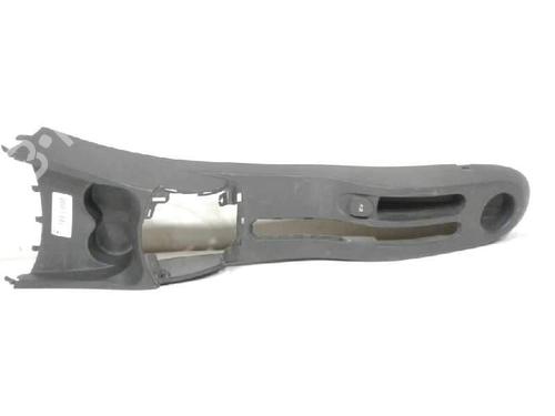 Used Middle console Middle console 11684060 11684060