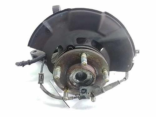 Used Left front steering knuckle HYUNDAI TUCSON (JM) 2.0 (141 hp) 17057159