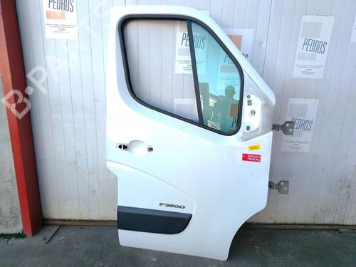 Used Right front door RENAULT MASTER III Van (FV) 2.3 dCi 150 FWD (FV0F, FV03, FV09) (150 hp) 32001052