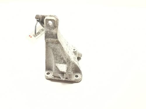 Used Engine mount BMW 1 (E87) 118 d (122 hp) 24058549