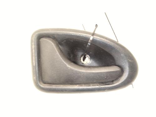 Używane Klamka wewnętrzna drzwi przednich lewych IVECO DAILY V Van [2011-2014]  31805124