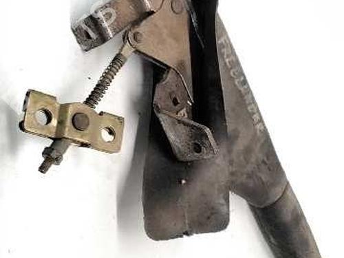Hand brake LAND ROVER FREELANDER I (L314)  | BP8775829I18 