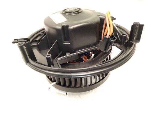 Used Heater blower motor Heater blower motor AUDI Q3 (F3B) 35 TDI (150 hp) 32732854 32732854