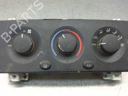 Used Climate control JEEP GRAND CHEROKEE II (WJ, WG) 3.1 TD 4x4 (140 hp) 1240244