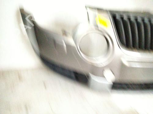 Stoßstange vorne SKODA YETI (5L) 1.8 TSI 4x4 | BP30912167C7