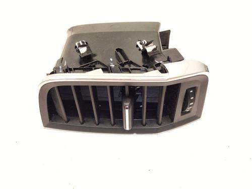 Used Air vent Air vent 30489928 30489928