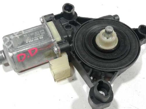 Used Right front window motor SEAT LEON (KL1, KLG) 2.0 TDI (150 hp) 9714862