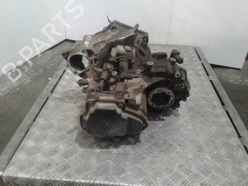 Używane Skrzynia biegów VW GOLF IV Variant (1J5) [1999-2006]  1290146