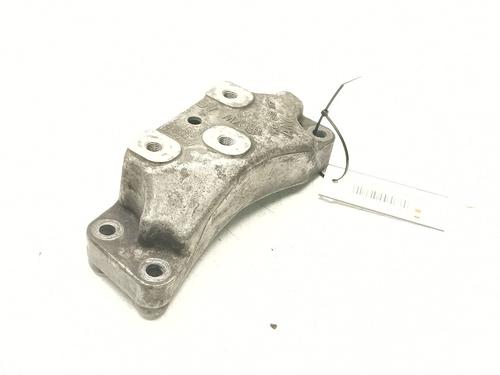 Used Engine mount VW PASSAT B6 (3C2) 2.0 TDI 4motion (140 hp) 32001030