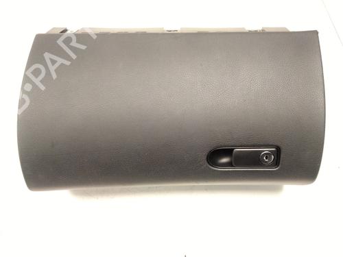 Used Glove box MERCEDES-BENZ C-CLASS (W205) C 220 BlueTEC / d (205.002, 205.004) (170 hp) 23262174