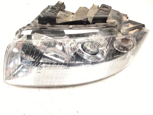 Used Left headlight AUDI A4 B6 (8E2) 1.9 TDI (130 hp) 22900090