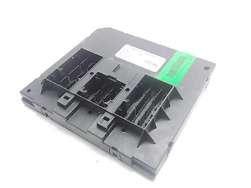 Used Fuse box Fuse box 12434152 12434152