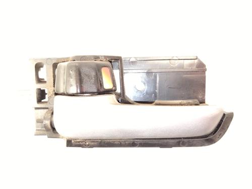 Used Front left interior door handle SUZUKI SX4 (EY, GY) 1.9 DDiS (RW419D) (120 hp) 29325722