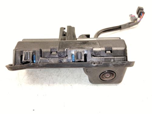 Used Tailgate handle AUDI Q3 (F3B) 35 TDI (150 hp) 32698626